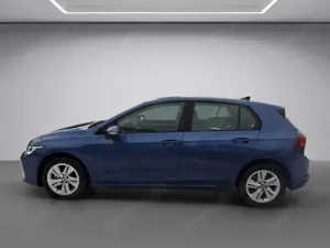 Volkswagen Golf VIII 1.5eTSI DSG Life Bild 2