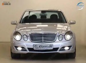Mercedes-Benz E 200 K 184PS Automatik Avantgarde Navi Leder Bild 2