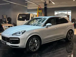 Porsche Cayenne Turbo PCM PSM ACC Bose Pano Soft