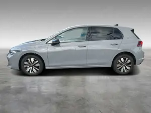 Volkswagen Golf VIII 1.5 eTSI Goal*LED*ACC*Navi*Sitzheizung Bild 3