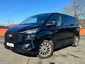 Ford Tourneo Custom L1 Titanium AHK, Leder etc.