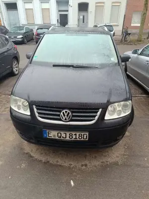 Volkswagen Touran Touran 1.6 FSI Automatik Trendline