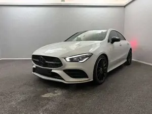Mercedes-Benz CLA 200 B Coupe AMG LINE*PANO*19Z AMG*WIDE*U-FRE