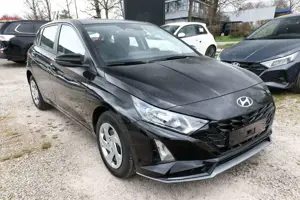 Hyundai i20 Select DCT MY26 Nav Kam PDC Klima Temp CarP 66 ... Bild 2