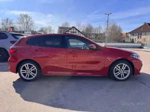 BMW 118 d Aut. M Sport PANO/AHK/HUD/MEMORY/STOPGO Bild 4