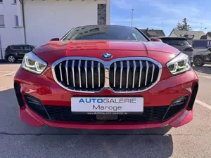 BMW 118 d Aut. M Sport PANO/AHK/HUD/MEMORY/STOPGO Bild 2