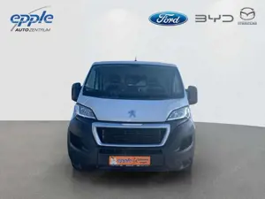 Peugeot Boxer HDi 333 L1H1 SS Pro Bild 2