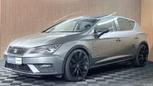 SEAT Leon Xcellence DSG/ LED/ PDC/ KeyLess/ Ambiente