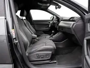 Audi Q3 Sportback 1.4 TFSIe S line LED NAVI ACC KA Bild 2