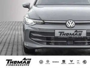 Volkswagen Golf VIII Style 1.5 eTSI DSG NAVI+HEADUP+PDC