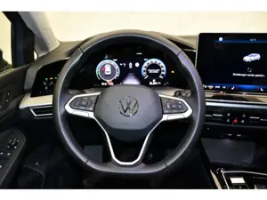 Volkswagen Golf 8 VIII 1.5 TSI eHybrid DSG Style Matrix/AHK Bild 5