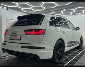 Audi Q7 3.0 TDI quattro tiptronic