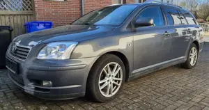 Toyota Avensis 2.0 D-4D Executive
