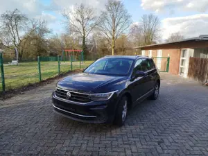 Volkswagen Tiguan Tiguan 1.5 TSI OPF ACTIVE