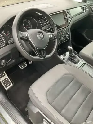 Volkswagen Golf Sportsvan Highline