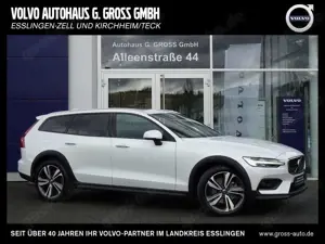 Volvo V60 Cross Country B4 AWD Geartronic Plus