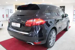 Porsche Cayenne S Diesel V8 Panorama-Kamera Bild 4