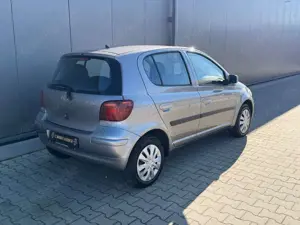 Toyota Yaris Yaris 1,4 D Garantie Rentner Tüv  Service Neu Bild 5