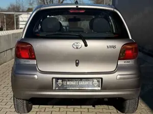 Toyota Yaris Yaris 1,4 D Garantie Rentner Tüv  Service Neu Bild 3