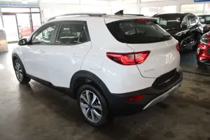 Kia Stonic Stonic Vision Aut. NAVI DAB SHZ LHZ CAM uvm. Bild 3