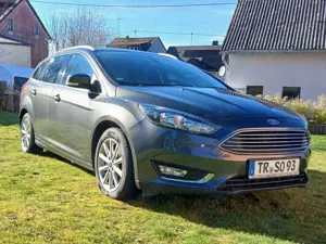 Ford Focus Focus Turnier 1.0 EcoBoost mit AHK