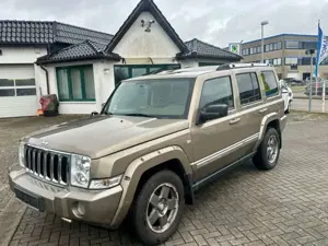 Jeep Commander 5.7 V8 Limited HEMI