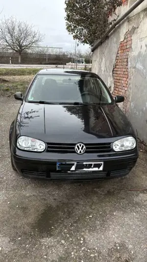 Volkswagen Golf 1.8 4Motion Comfortline Bild 3