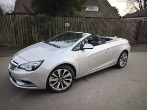 Opel Cascada 1.6 DI Turbo Automatik INNOVATION super Ausst. top