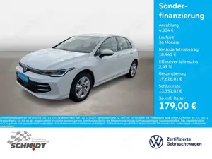 Volkswagen Golf VIII Lim. 1.5 TSI Life WinterPaket RFK Bild 1