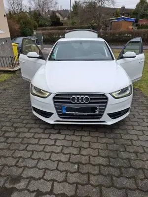 Audi A4 3.0 TDI DPF multitronic Attraction S Line