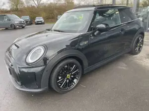 MINI Cooper SE Leder Pano HUD HK Virtual Navi
