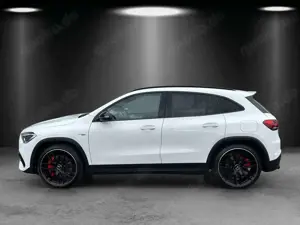 Mercedes-Benz GLA 45 AMG GLA45 AMG DISTRO Perf.Sitz HUD Pano MLED Mem Bur Bild 2