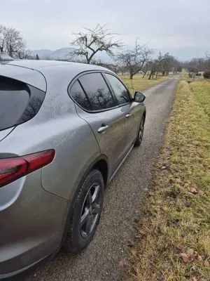 Alfa Romeo Stelvio 2.2 t Super Q4 190cv Bild 4