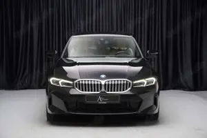 BMW 330 e xDrive M-Sport AdaptiveLED*HK*Sensatec*HUD Bild 2