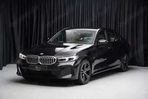 BMW 330 e xDrive M-Sport AdaptiveLED*HK*Sensatec*HUD