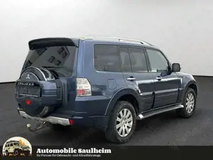 Mitsubishi Pajero 3.2 DI-D Intense*NUR 144TKM*7SITZER*AHK* Bild 4