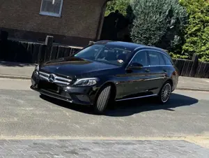 Mercedes-Benz C 180 T 9G-TRONIC Avantgarde