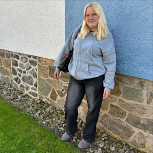 Nur ernsthafte Beziehung   liebevolle und treue Frau