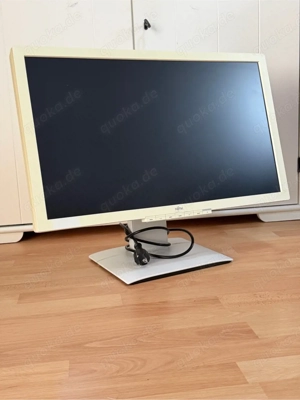 Fujitsu 27 Zoll Monitor   2x HDMI, DP, USB-Hub   höhenverstellbar & VESA