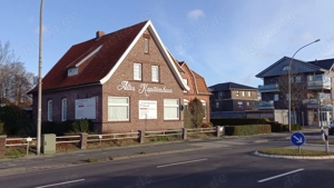 Kapitäshaus in Ostfriesland   Rhauderfehn, 200 m    1 Std. Nordsee   Ideal für Kapitalanlage oder Fa