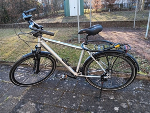 Herren Trekkingrad 28 Zoll, 24 Gang, Alu-Rahmen, Fordergabelfederung