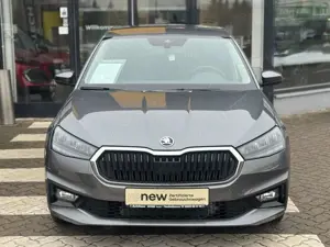 Skoda Fabia 1.0 TSI Selection DSG *LED/EPH/SHZ* Bild 2