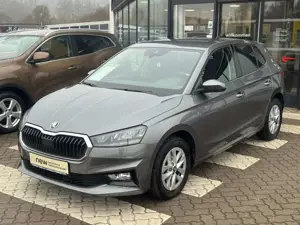 Skoda Fabia 1.0 TSI Selection DSG *LED/EPH/SHZ* Bild 3