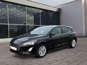 Ford Focus 1.5 EcoBlue Titanium Start/Stopp 120PS AT Bild 2