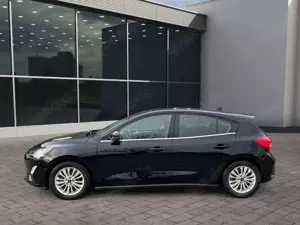 Ford Focus 1.5 EcoBlue Titanium Start/Stopp 120PS AT Bild 4