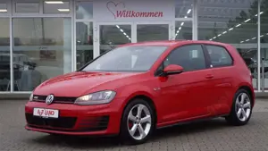 Volkswagen Golf VII 2.0 GTI BMT Klimaaut. Bi-Xenon ACC Bild 2