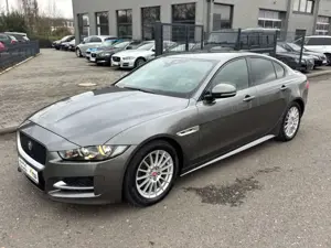 Jaguar XE 2.0d R-Sport Navi-DVD/Leder/6-Gang/SO+WR