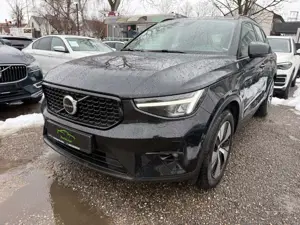 Volvo XC40 XC40 Plus Dark Recharge Plug-In Hybrid 2WD