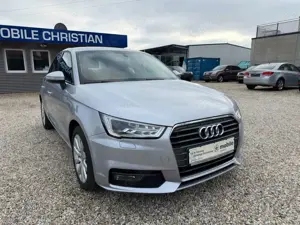 Audi A1 Sportback Sitzheizung~Xenon~PDC Bild 3