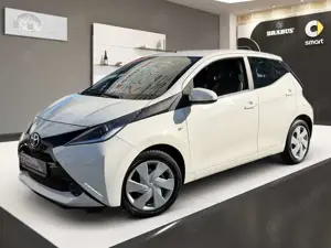 Toyota Others AYGO x-play 1.0 Klimaanlage Ganzjahresreifen